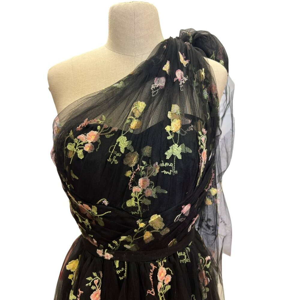 Darling Custom Made Tailored Handmade One-Shoulder Black Floral Embroidered Dres - Picture 3 of 14